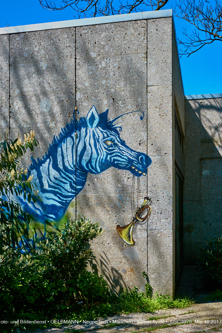 21.03.2017 - Abrissbaustelle Quiddezentrum in Neuperlach